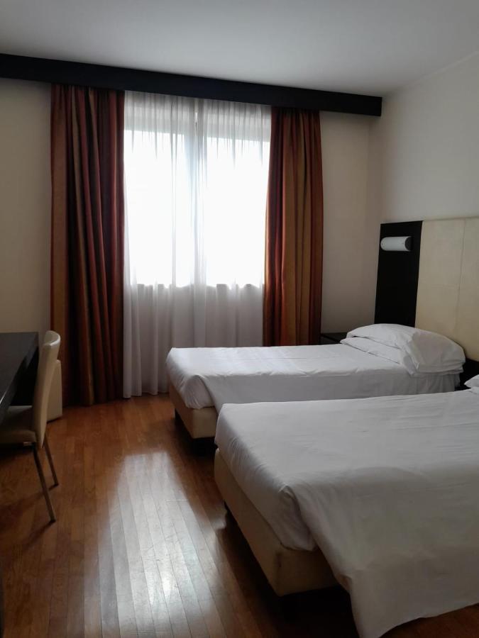Elysium Raya Hotel 4*