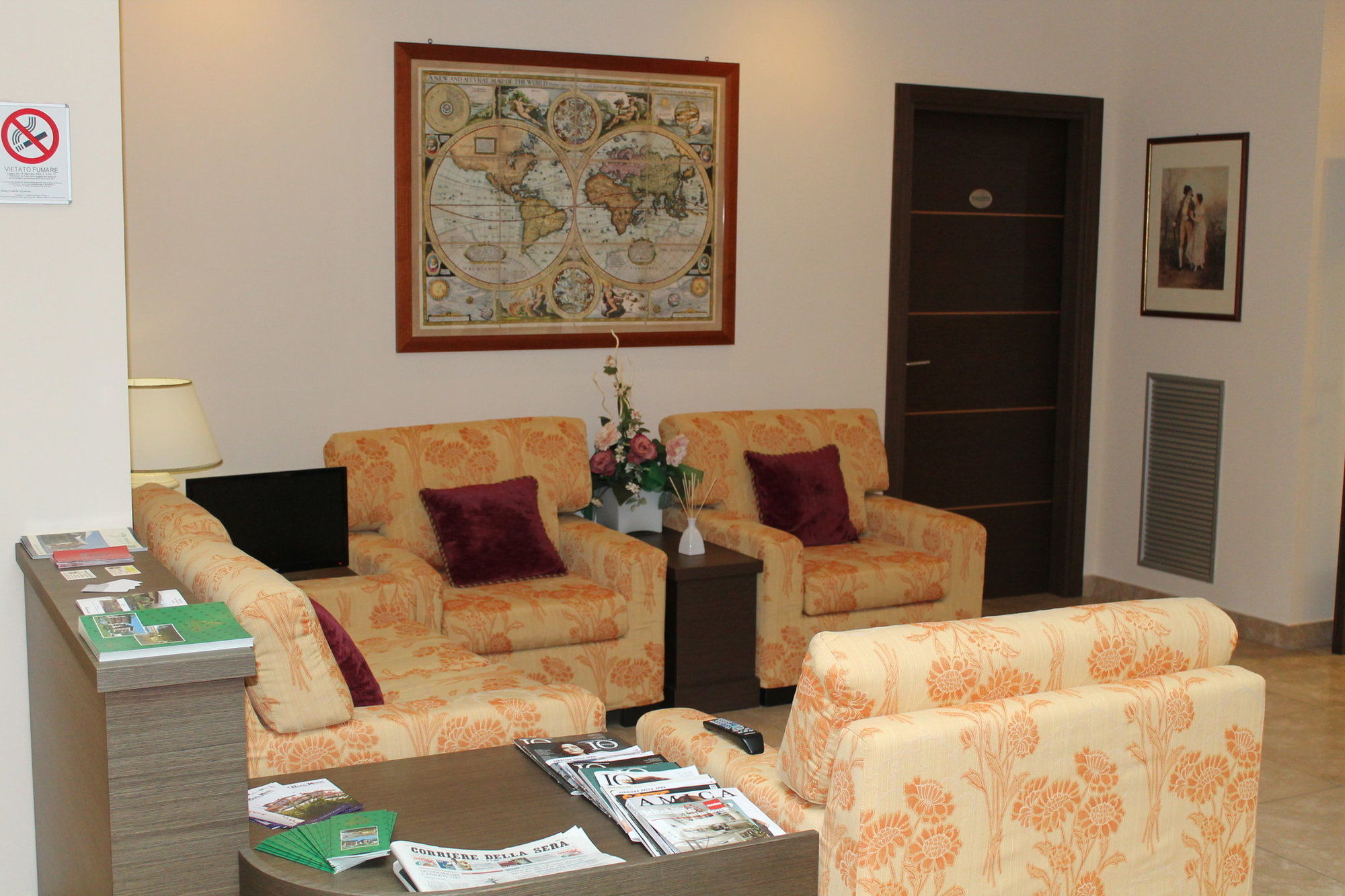 Hotel Elysium Raya 4*