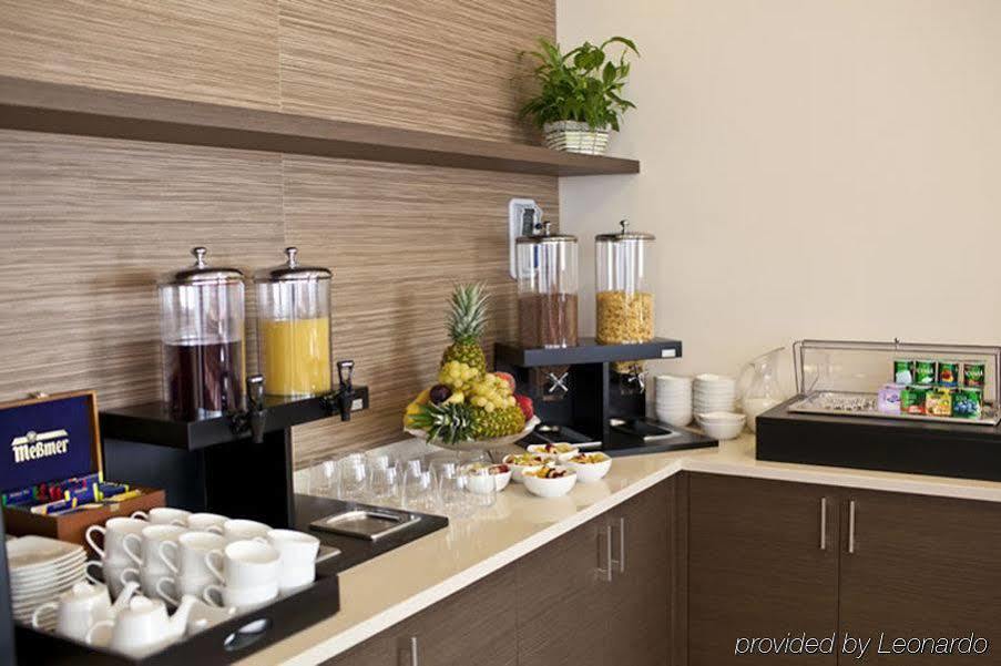 Elysium Raya Hotel Mediglia