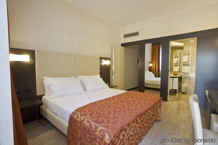 Elysium Raya Hotel Mediglia